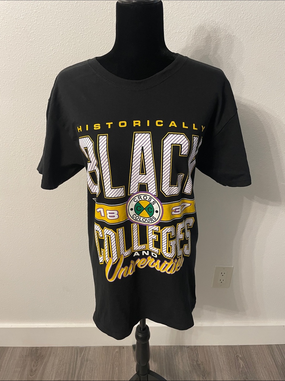 Medium Black Cross Colours Historically Black Colleges and Universities 1837 tee